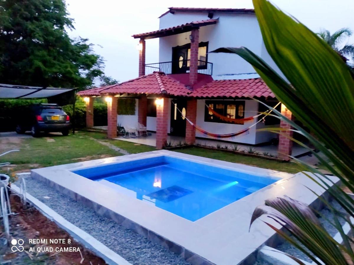 Casa Campo Emaus Caucasia Eksteriør billede