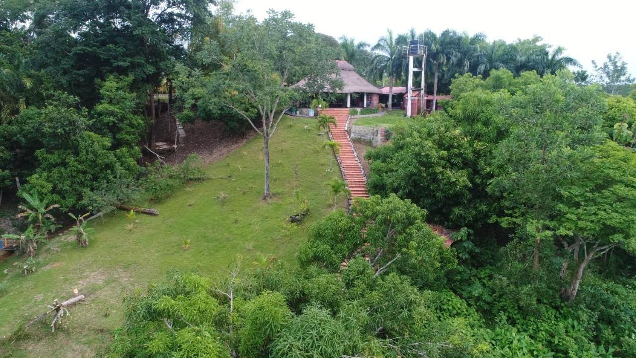 Casa Campo Emaus Caucasia Eksteriør billede