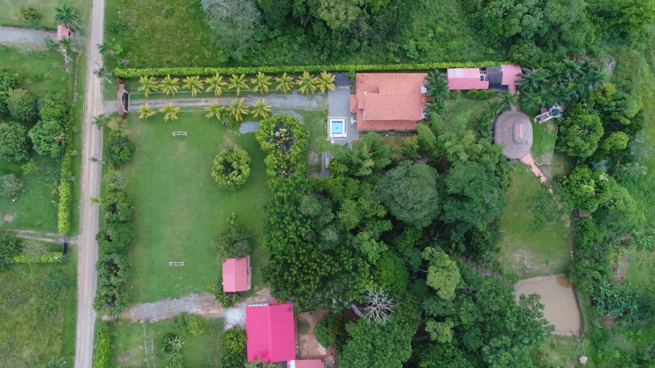 Casa Campo Emaus Caucasia Eksteriør billede
